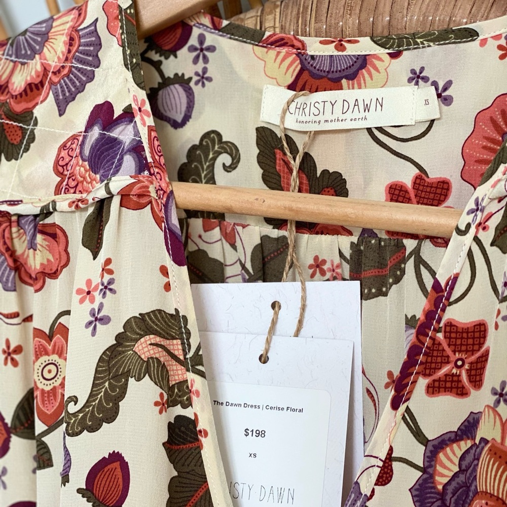 🚨 S O L D 🚨 🍂🌾NWT Christy Dawn Cerise Floral XS🍃🍁 - Picture 4 of 7
